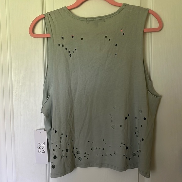 🆕Vinylicons Graphic Tank Top Radiate Peace Joy Love V-Neck Smiley Faces XS - Picture 2 of 12